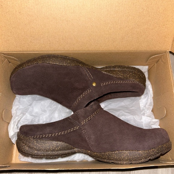 (W7)Clark’s Slip-On Roseville Drew Collection - Picture 8 of 9